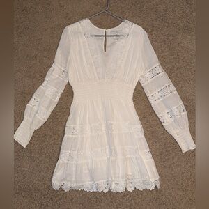 Women's White Long sleeve Mini Dress